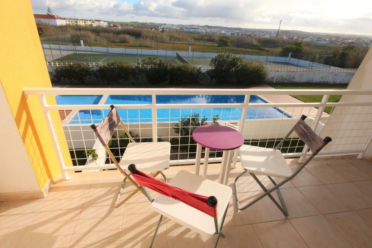 Surf House Baleal Bagian luar foto