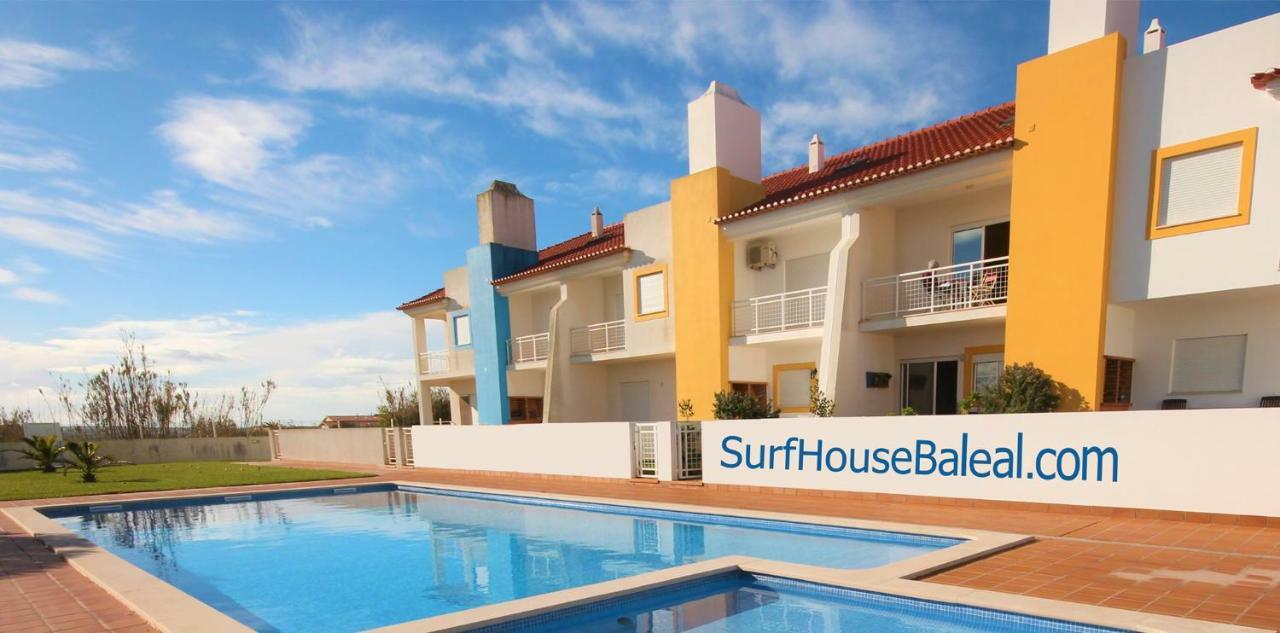 Surf House Baleal Bagian luar foto